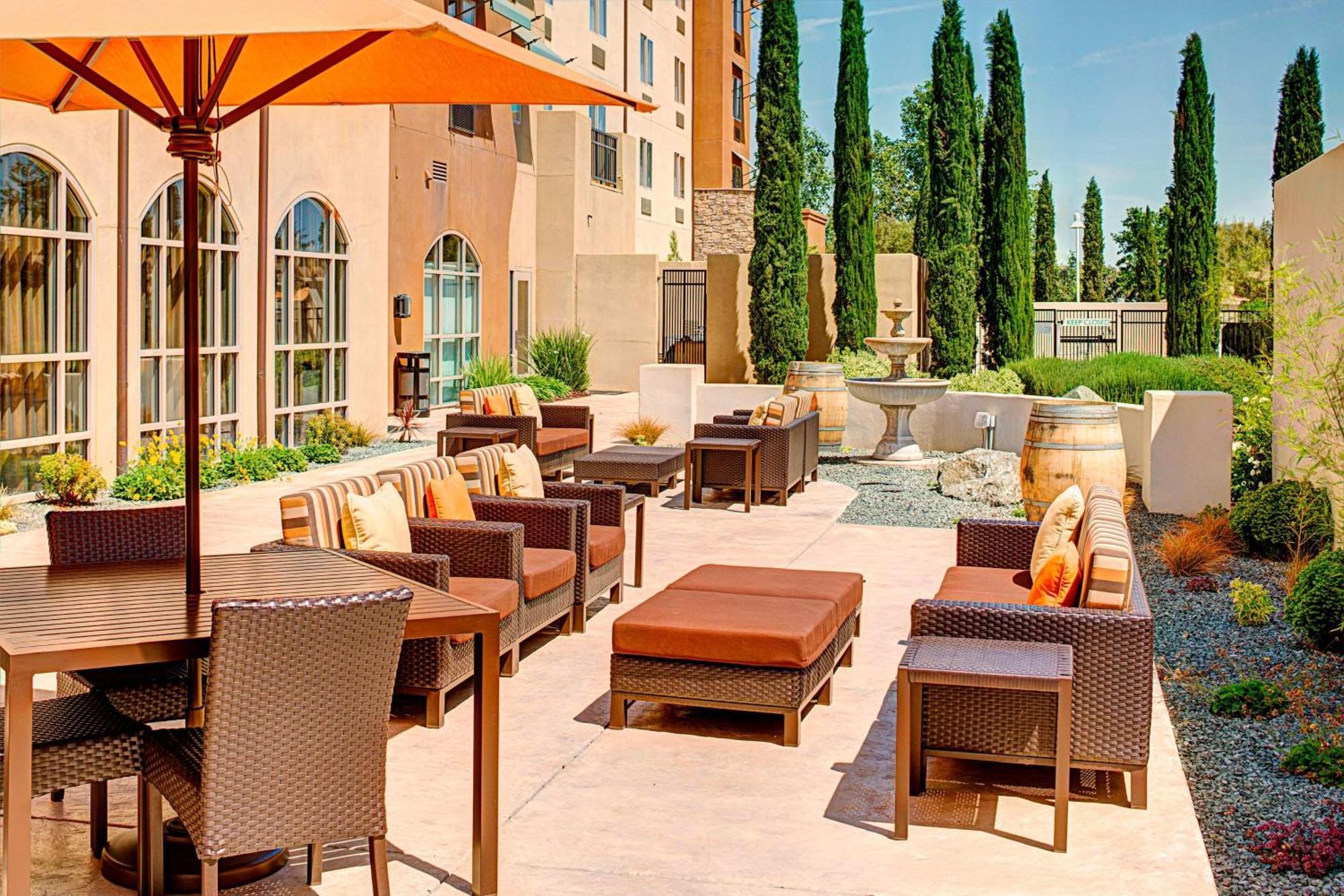 Courtyard By Marriott 3* Paso Robles