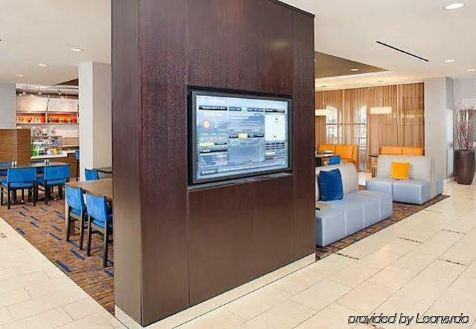 Courtyard By Marriott 3*